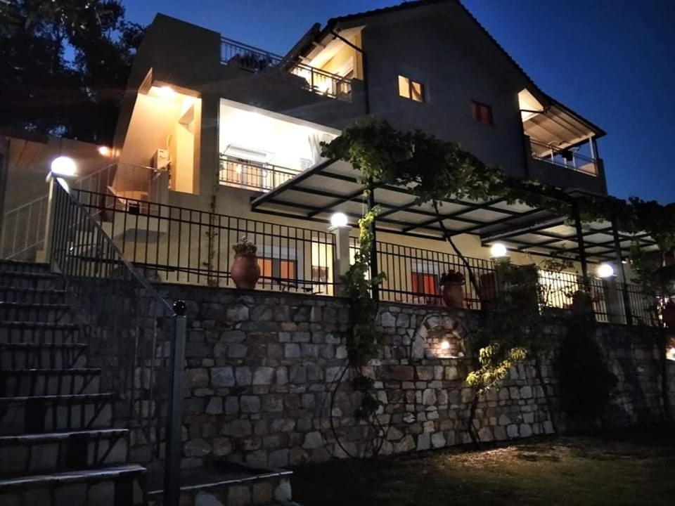Nestor Apartments خْريسيا أموذيا المظهر الخارجي الصورة