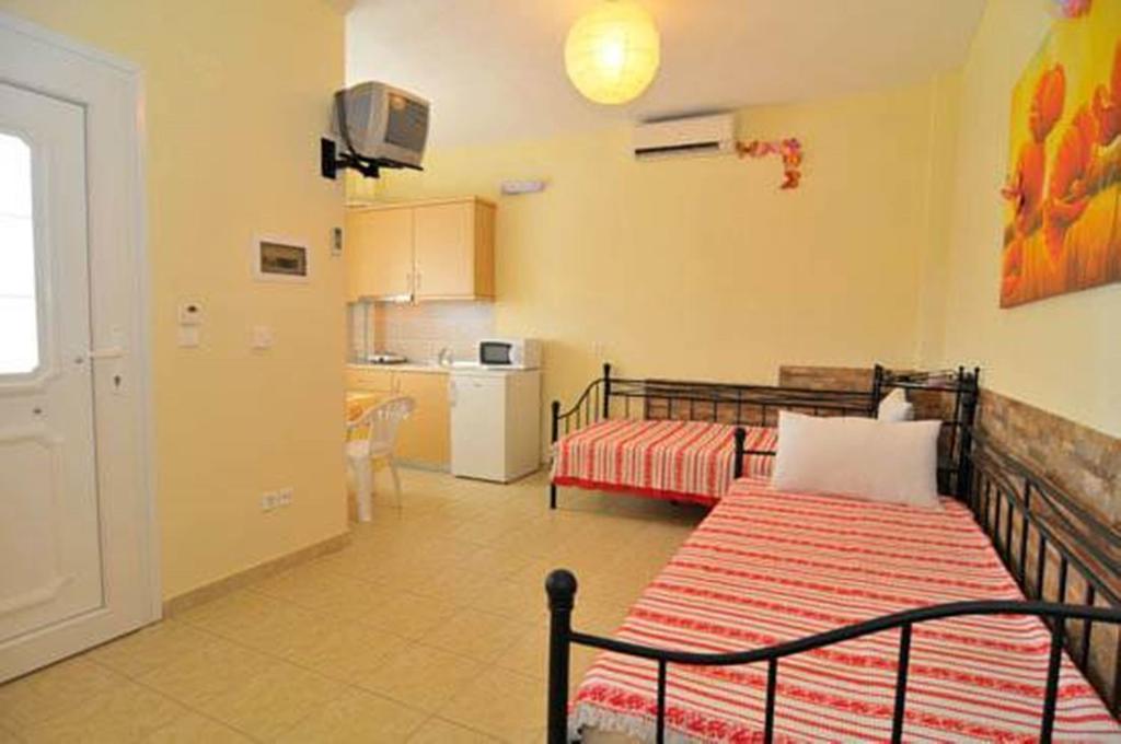 Nestor Apartments خْريسيا أموذيا الغرفة الصورة