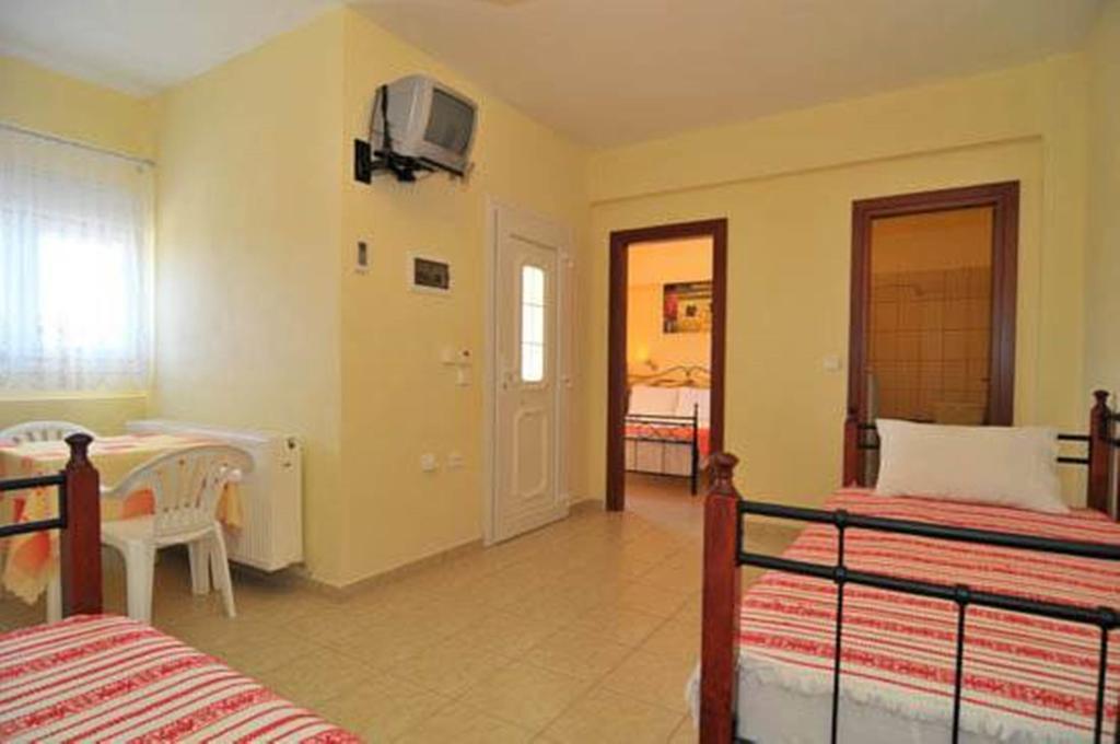 Nestor Apartments خْريسيا أموذيا الغرفة الصورة